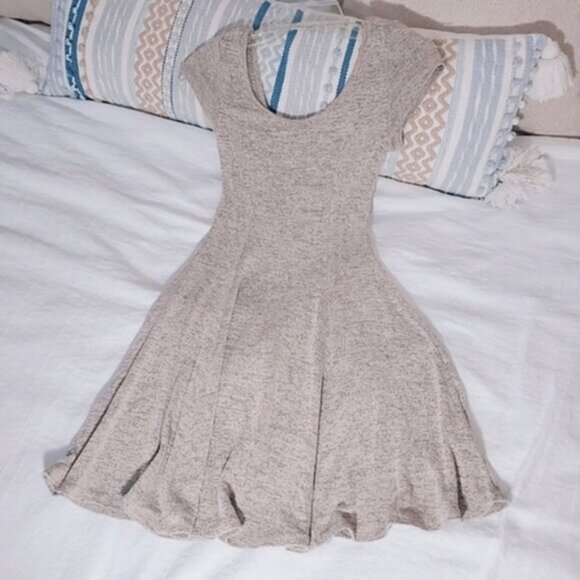 Gray ACEMI Warm Grey Heather Ballet Style Skater Dress- Small - Picture 12 of 13